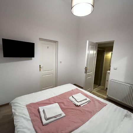 Mira Duo Room Braszów Zewnętrze zdjęcie